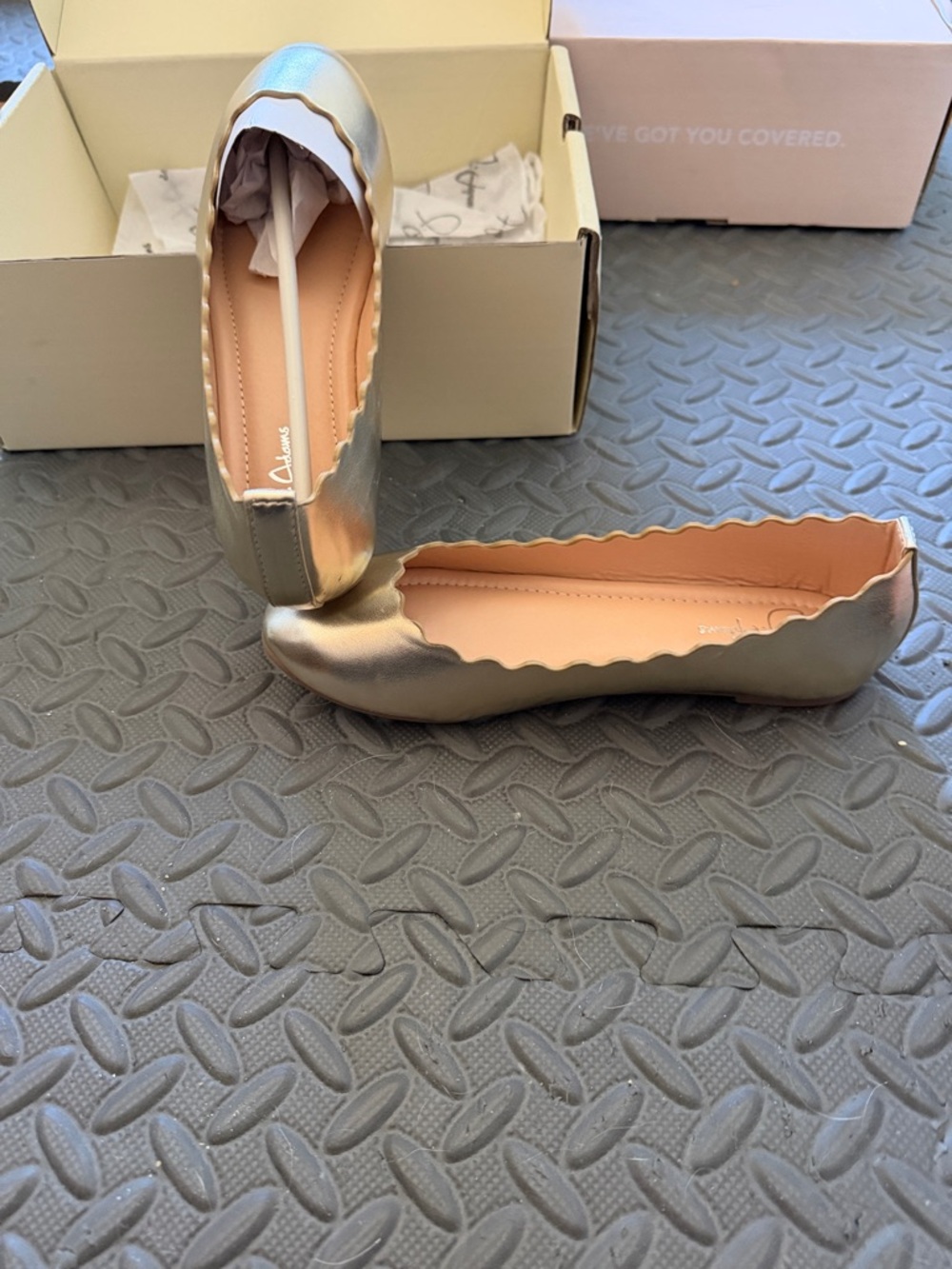Clarks Women's Metallic Rose Gold Scalloped Ballet Flats